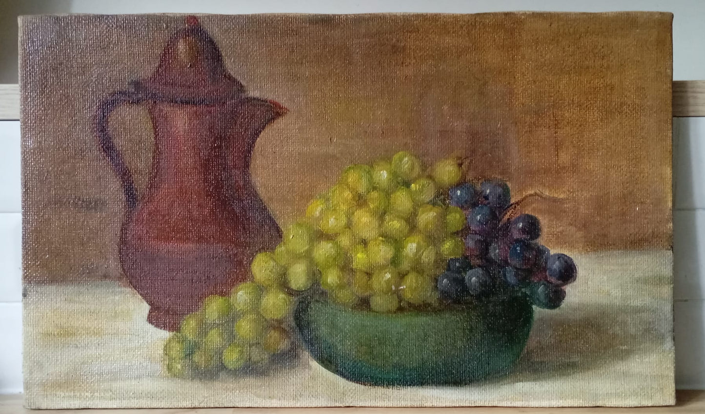 Nature morte. Pichet et raisin