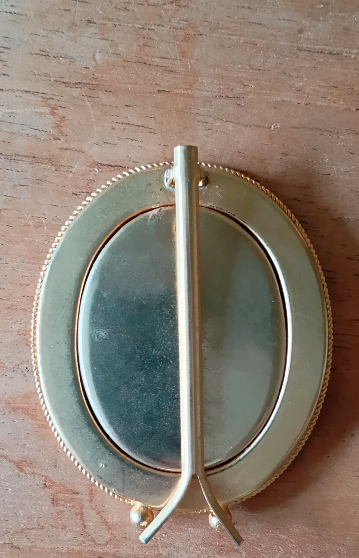 Antique photo holder