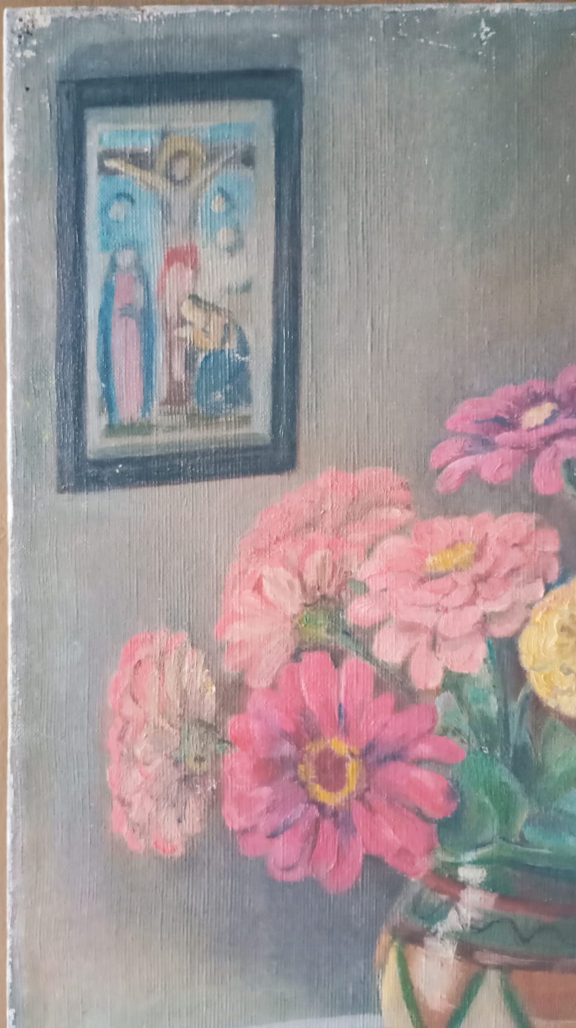 Nature morte. Bouquet de fleurs dans une cruche