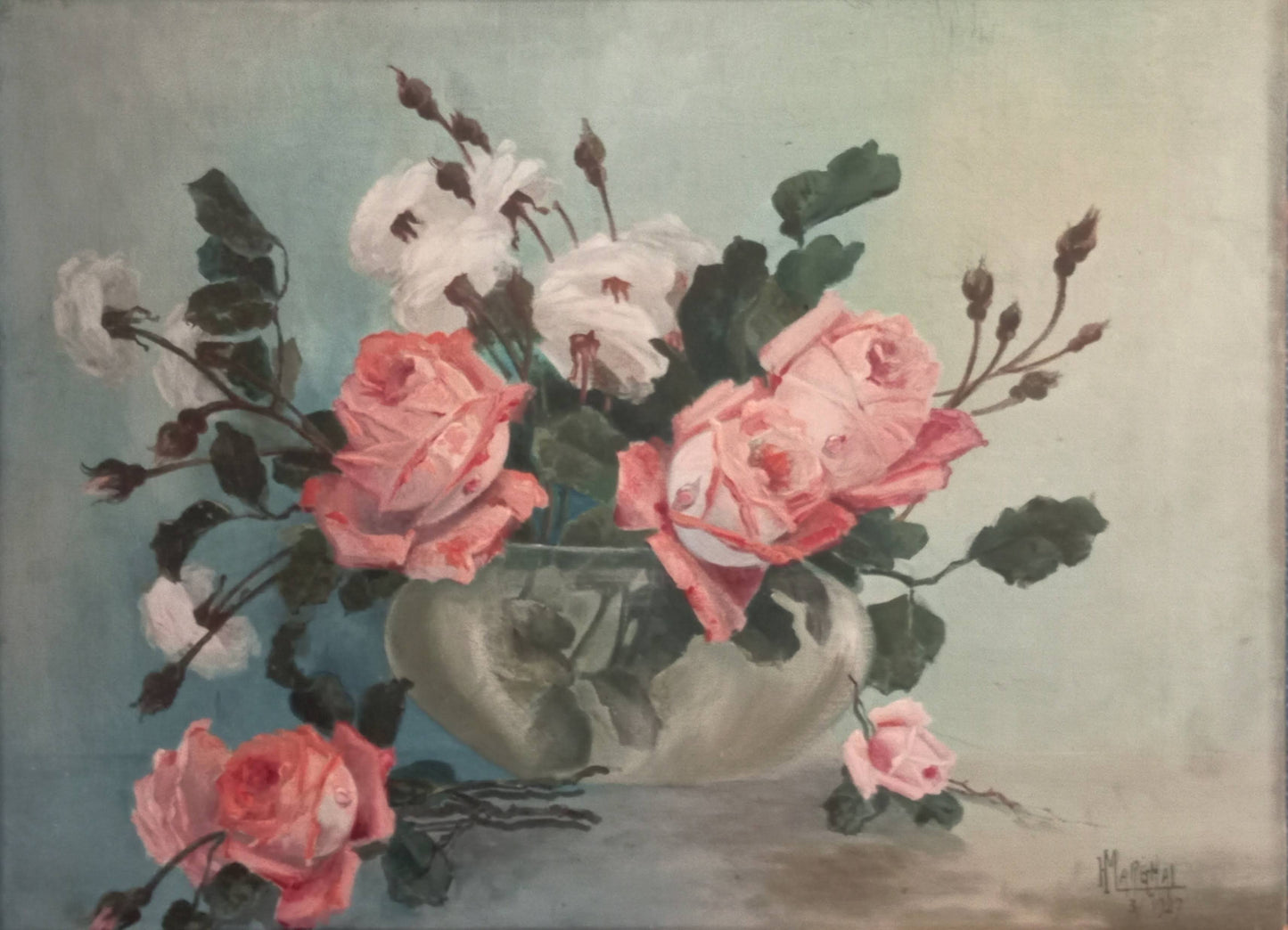 Still life. Bouquet of roses in a glass vase