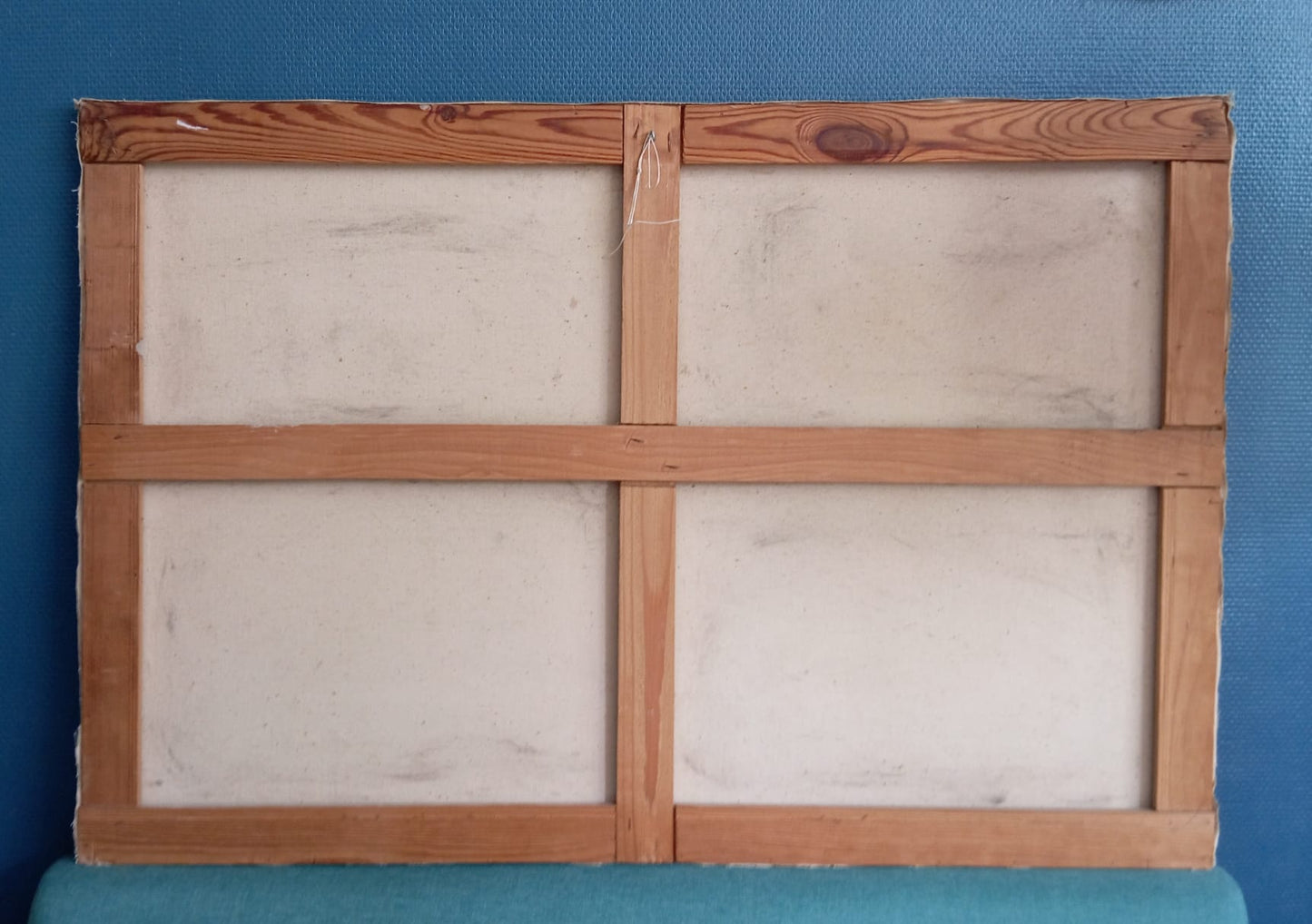 Very large still life. Bouquet of daisies