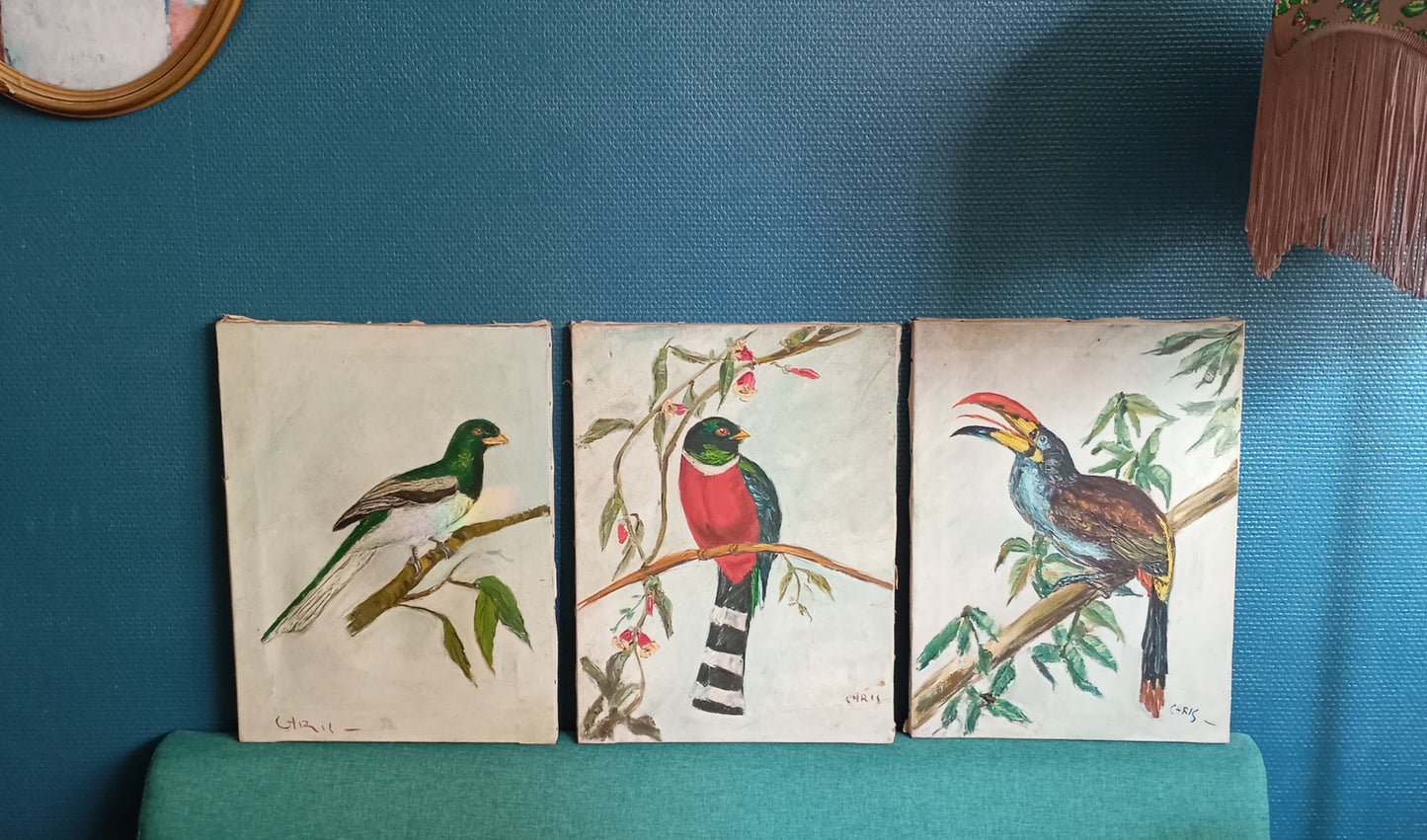 Trois tableaux. Oiseaux sur une branche