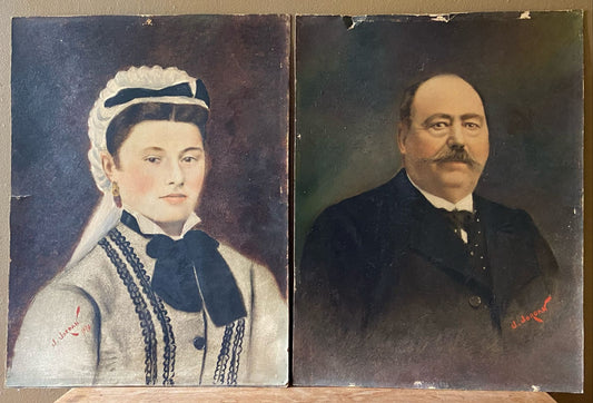 Paire de portraits anciens