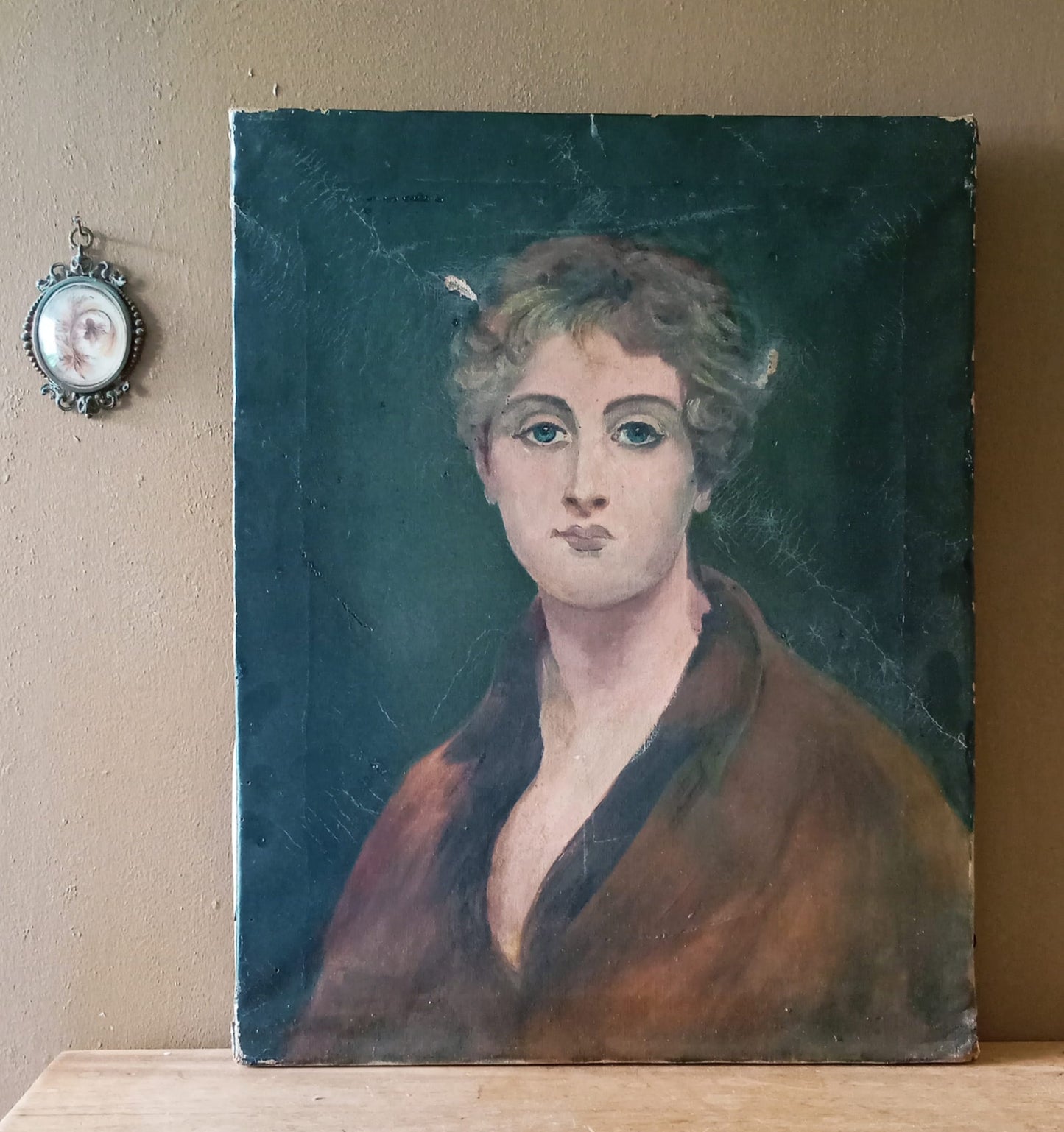 Portrait ancien d'une femme