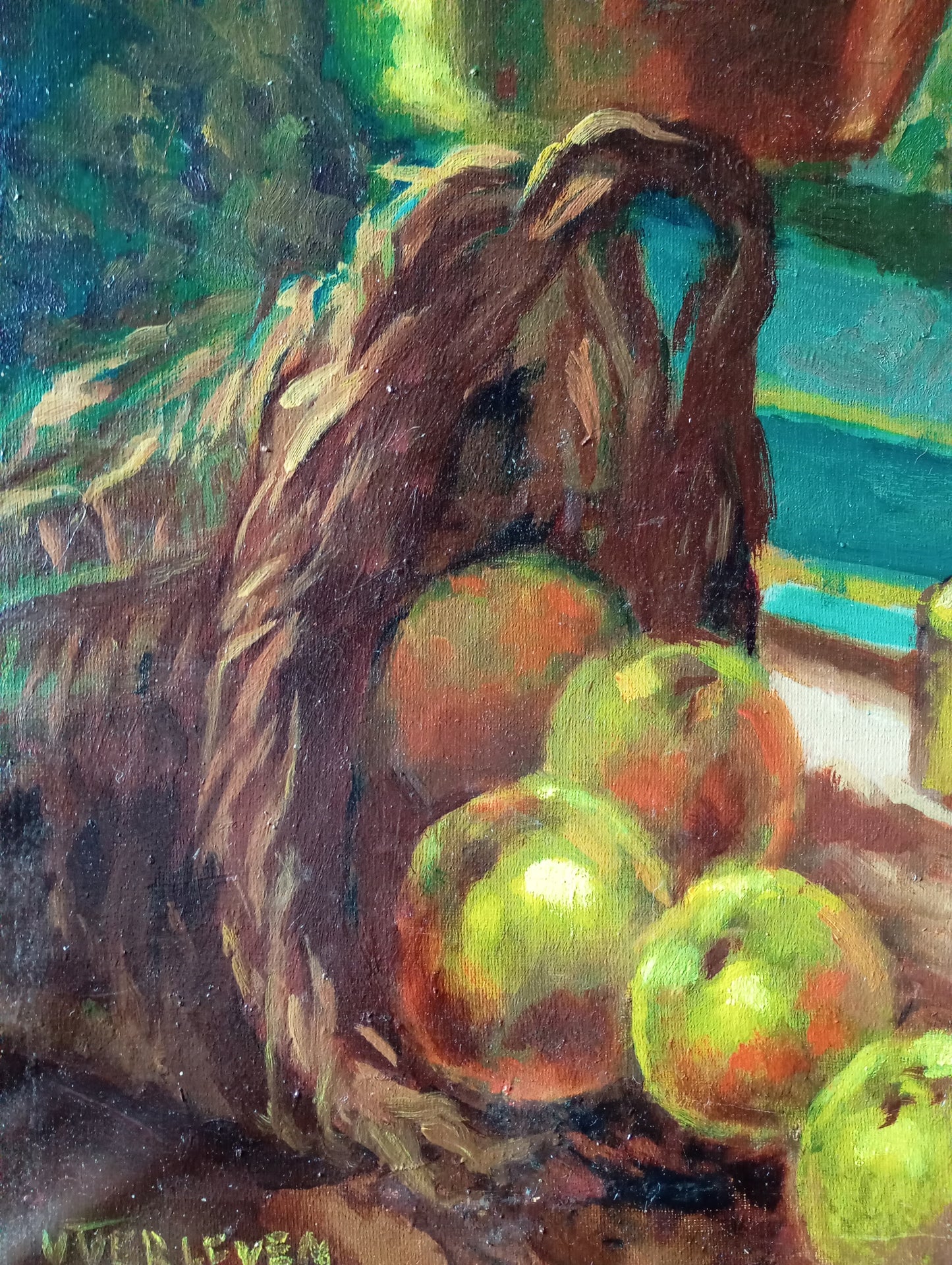 Nature morte. Fruits et légumes près d'une balance ancienne