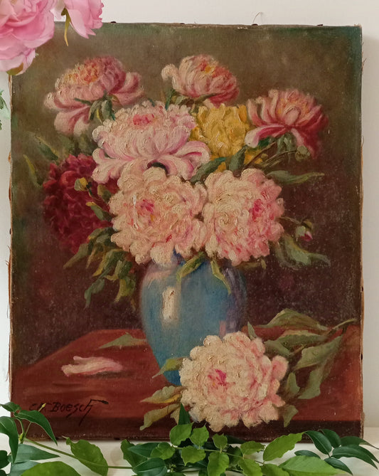 Nature morte. Bouquet de pivoines dans un vase bleu