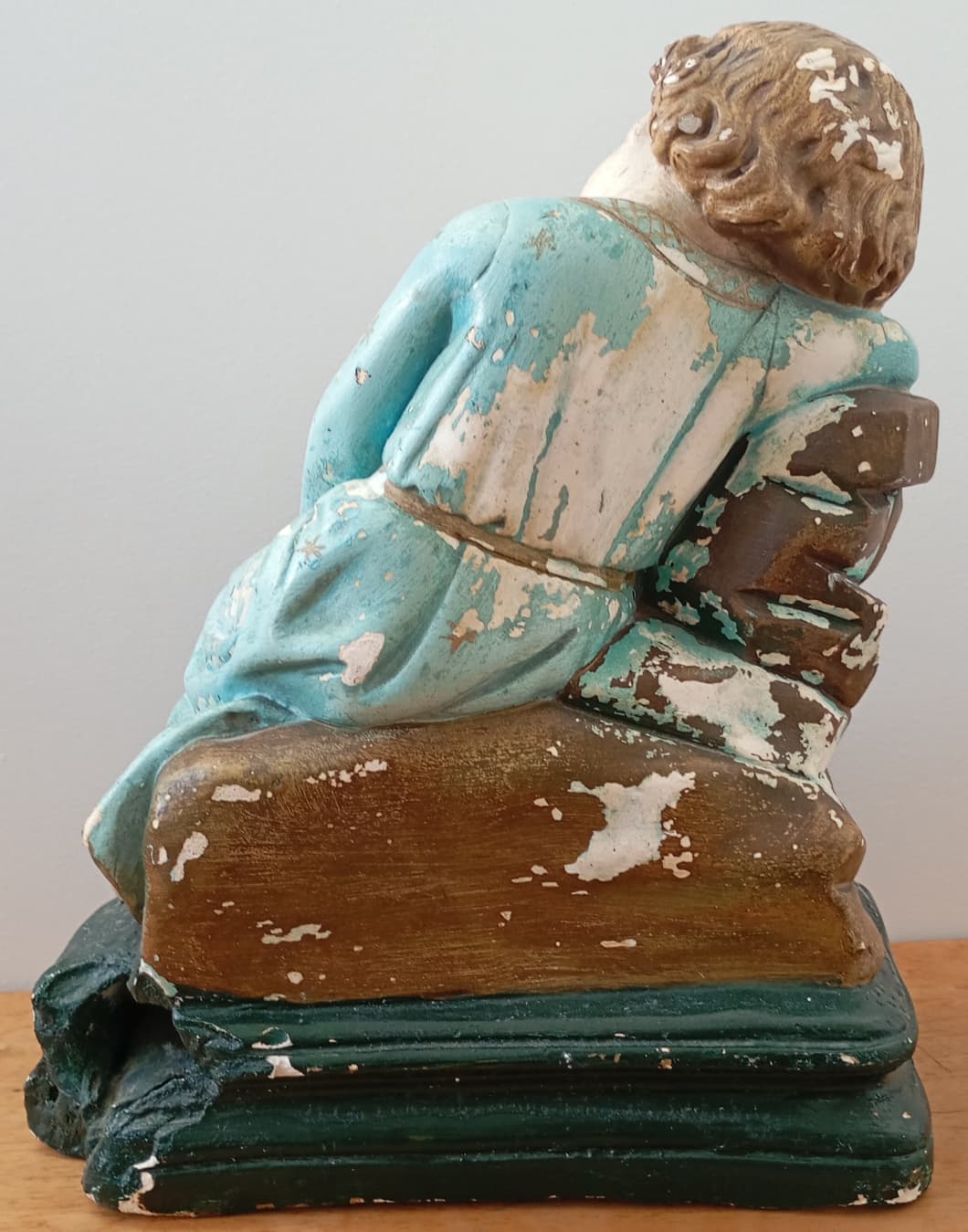 Statue de l'enfant Jésus endormi