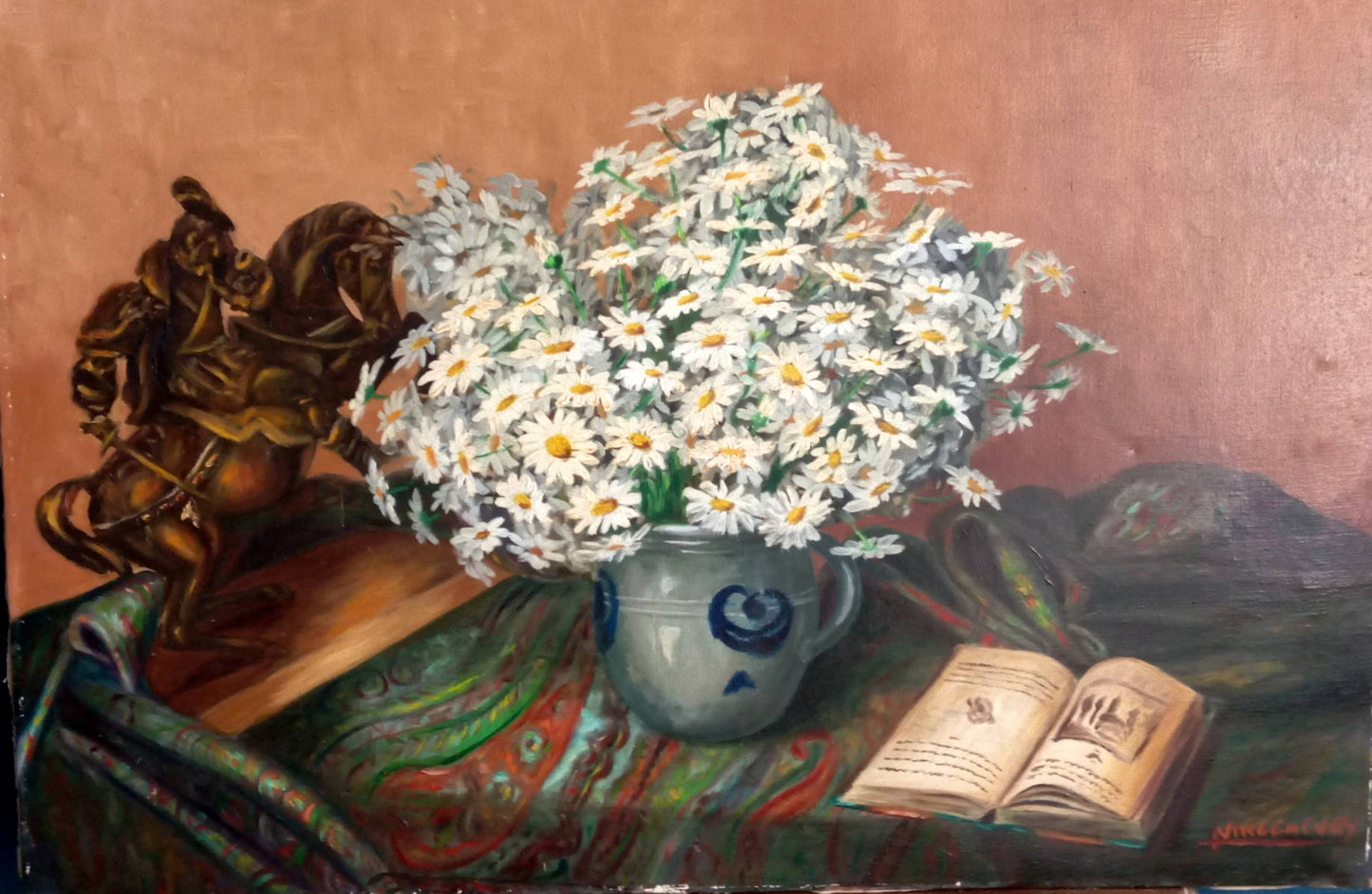 Very large still life. Bouquet of daisies