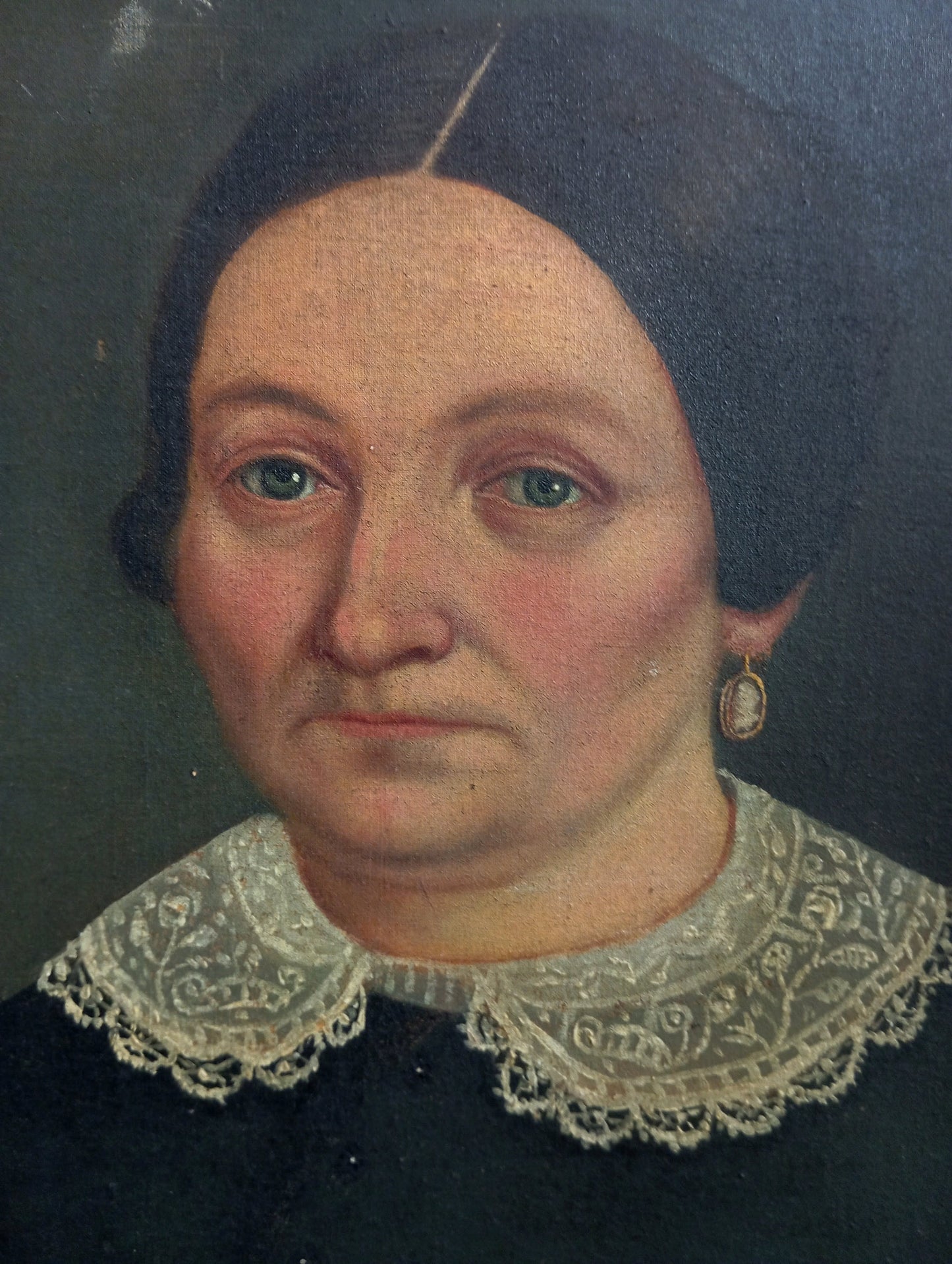 Old portrait of a bourgeois woman
