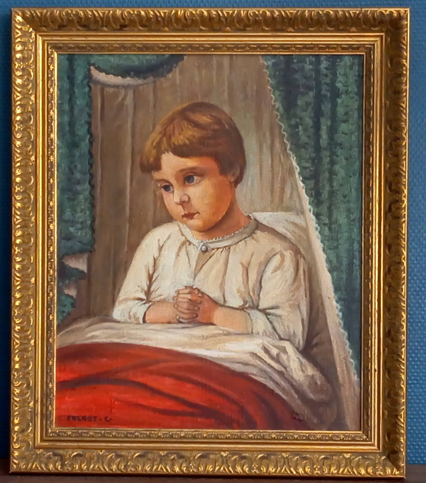 Portrait d'un enfant en prière