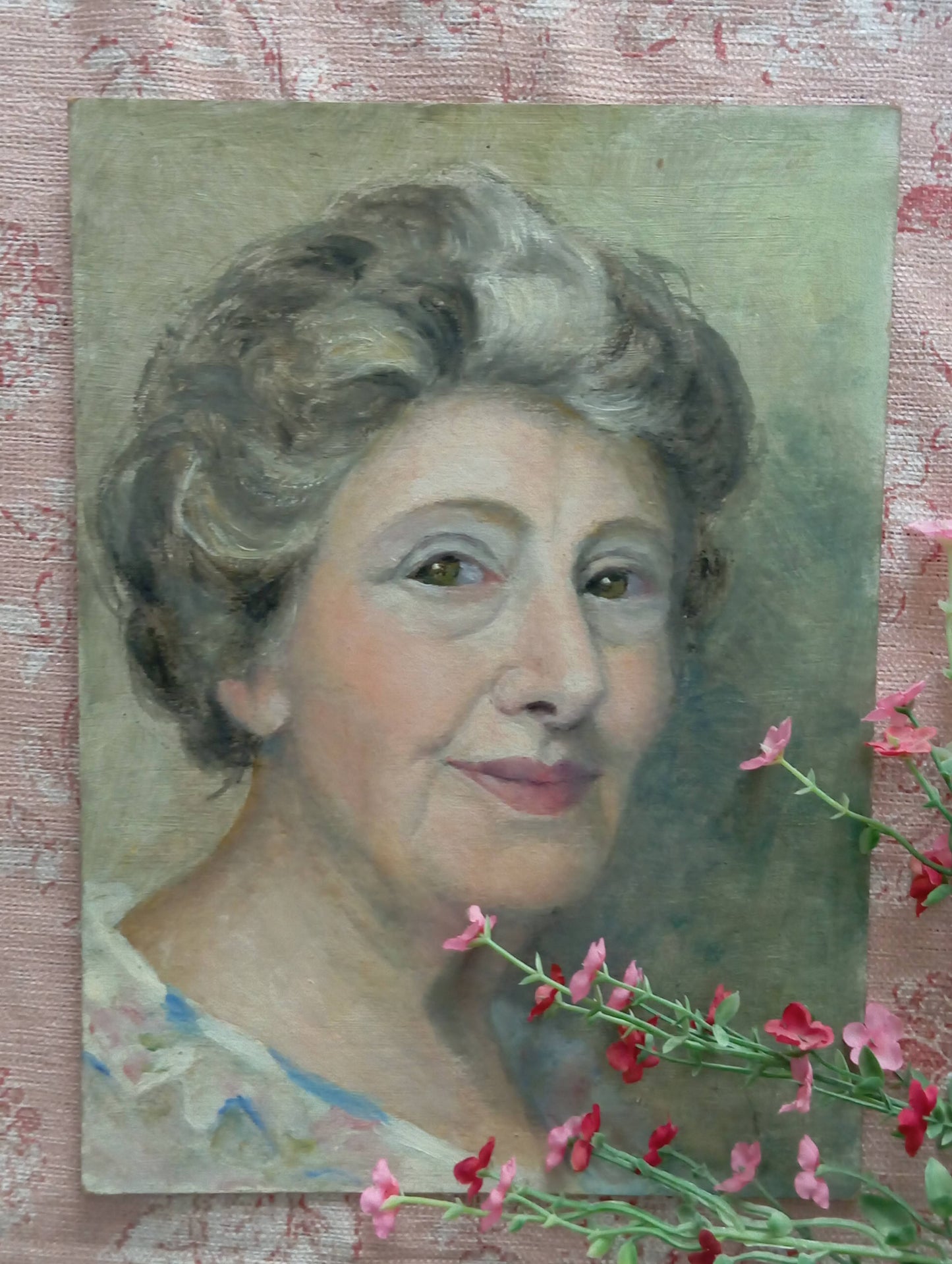 Portrait of a gray-haired lady