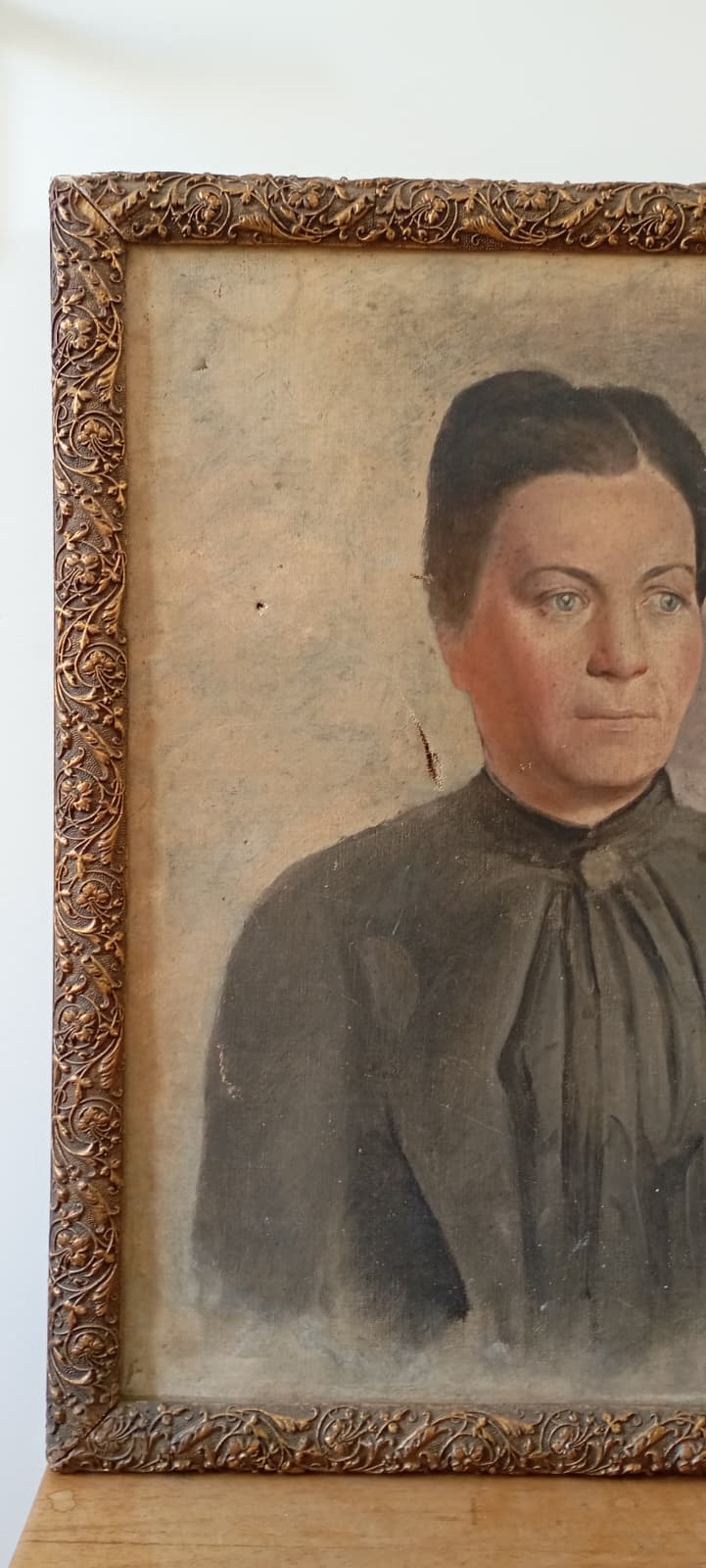 Portait ancien d'une femme bourgeoise